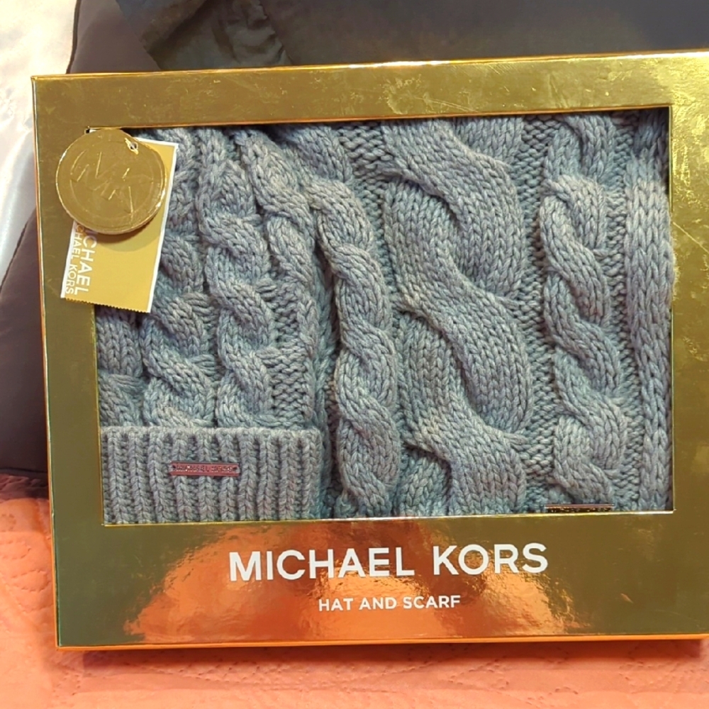 Michael Kors Blue Cable Knit Hat and Scarf Set
